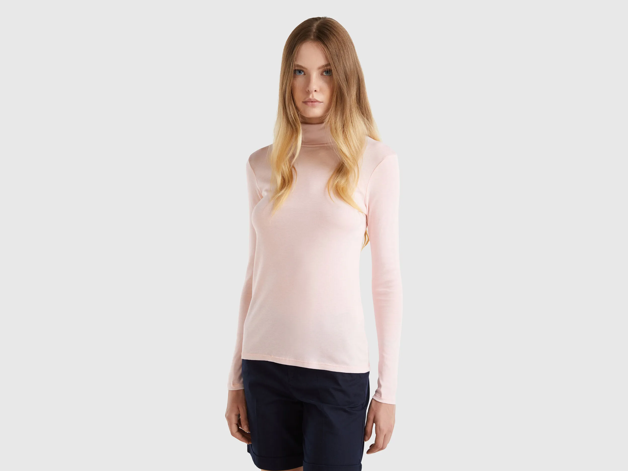 Camiseta de manga larga con cuello alto