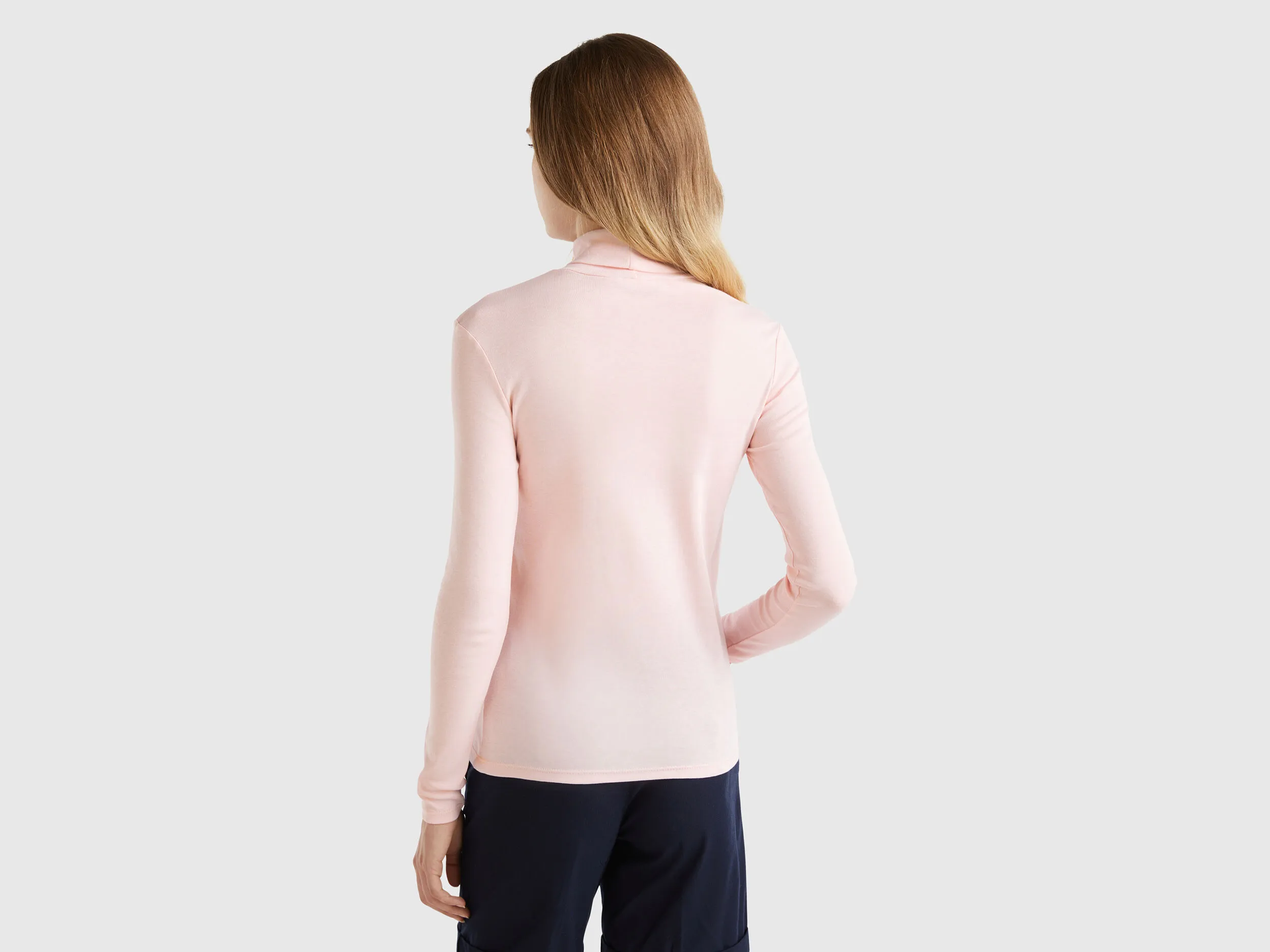 Camiseta de manga larga con cuello alto