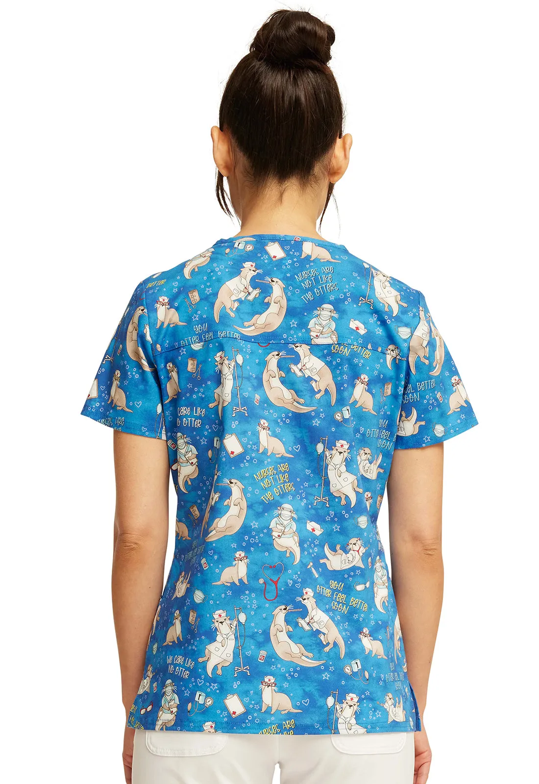 CHEROKEE VNECK PRINT TOP IN CARE LIKE NO OTTER