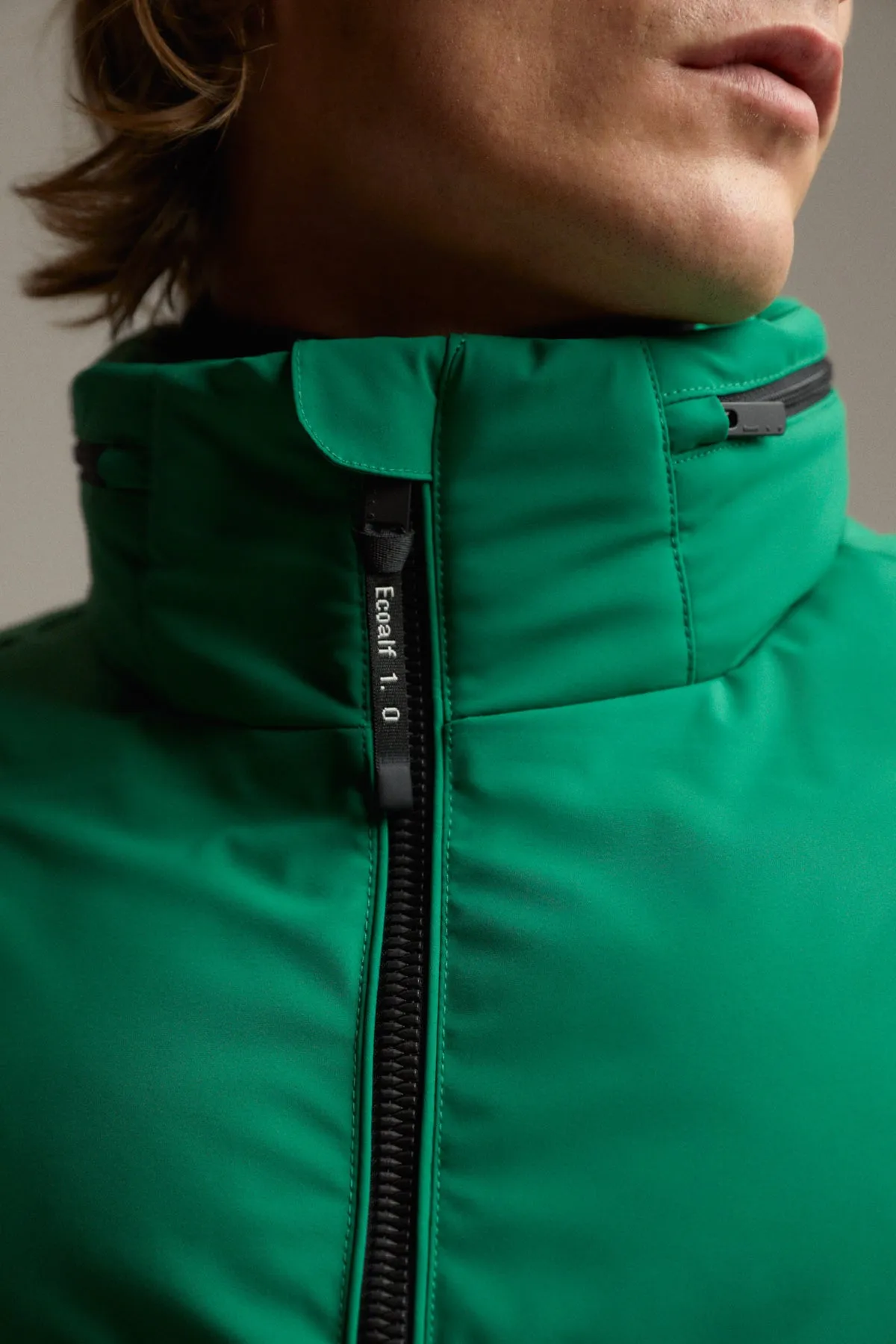 GREEN MAUNA VEST