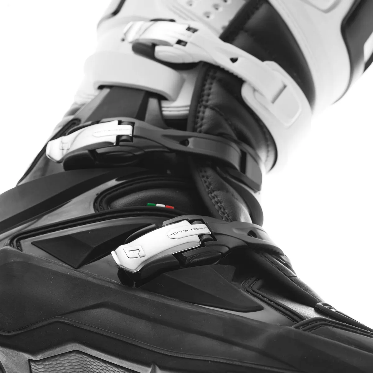 GX1 EVO  WHITE/BLACK