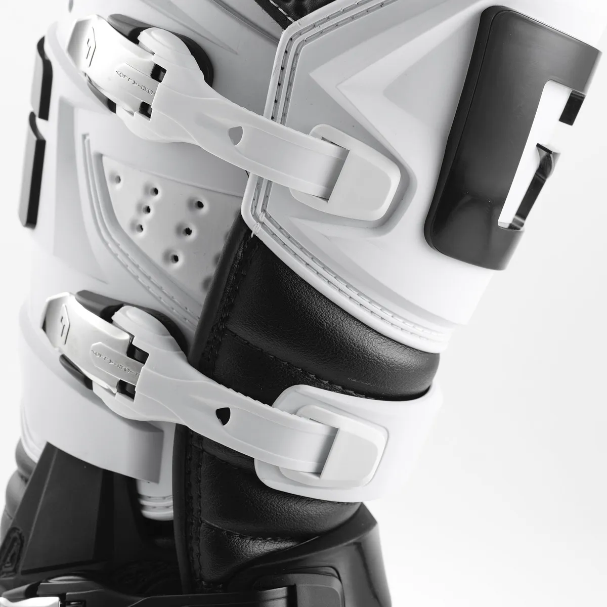 GX1 EVO  WHITE/BLACK