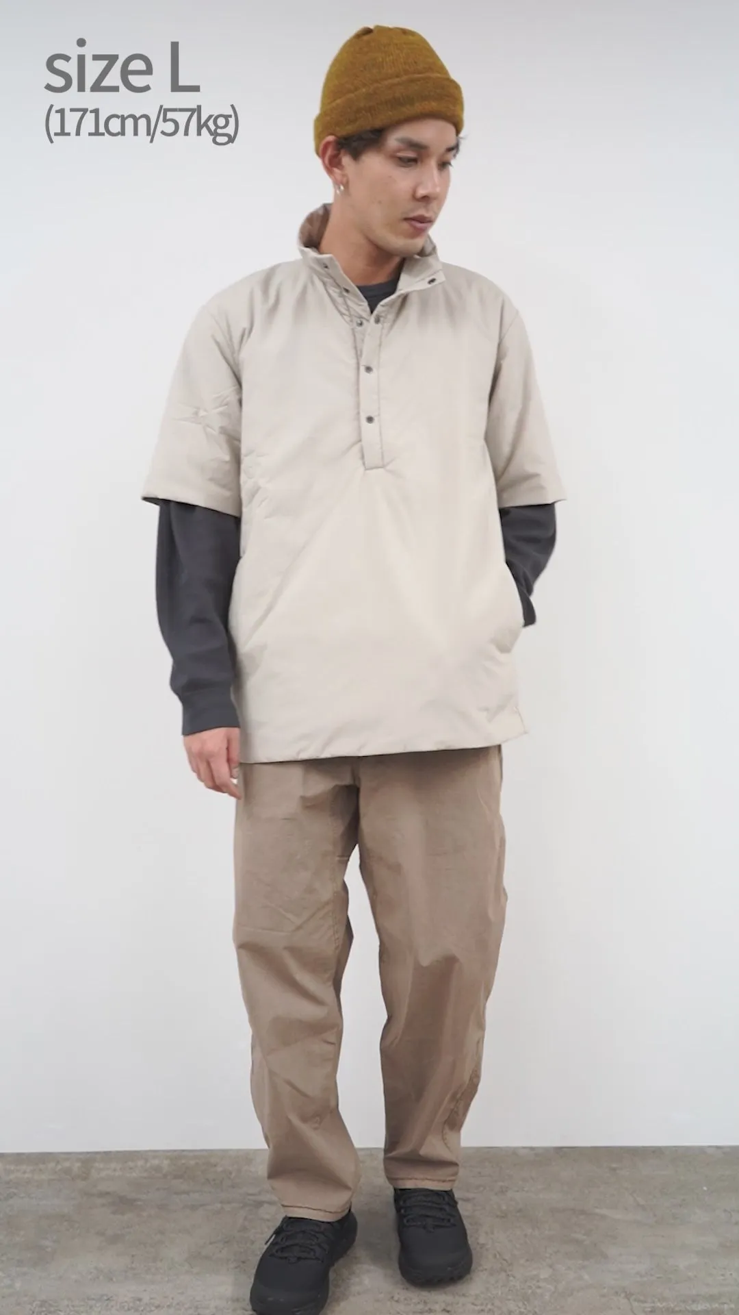 Houdini / Todo el clima T Neck