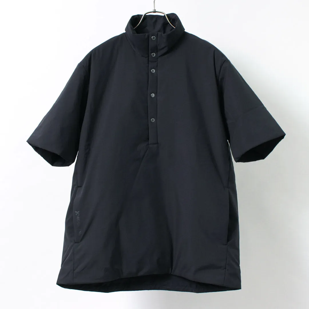 Houdini / Todo el clima T Neck