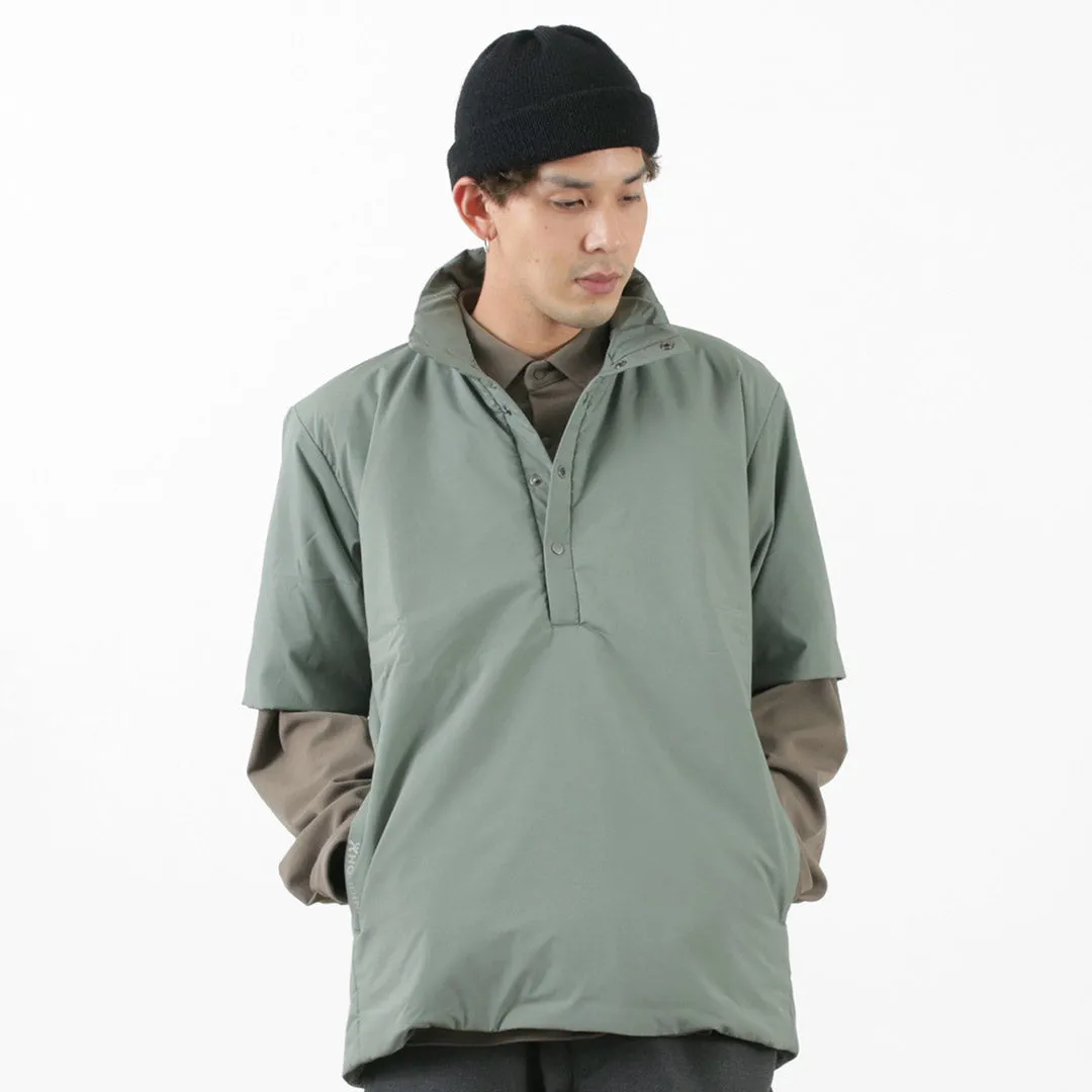 Houdini / Todo el clima T Neck