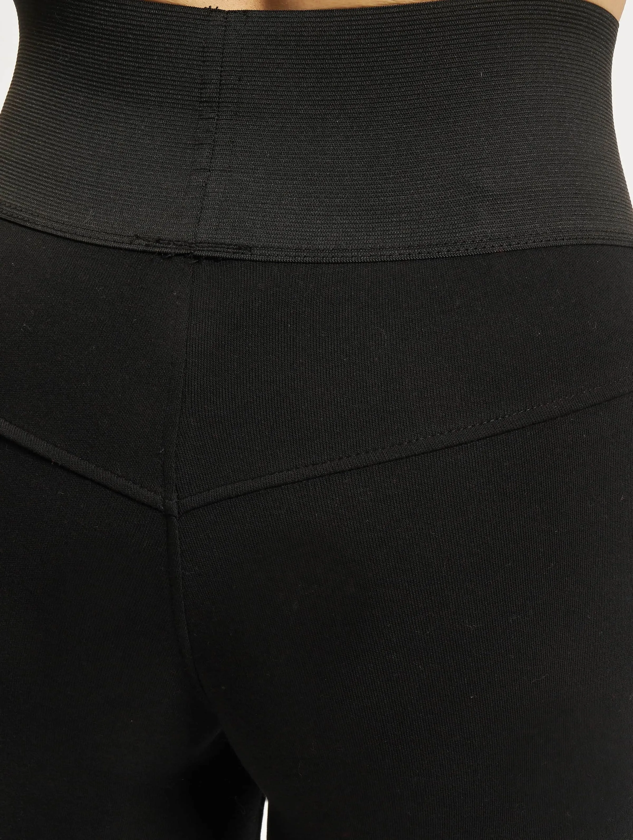 Interlock High Waist