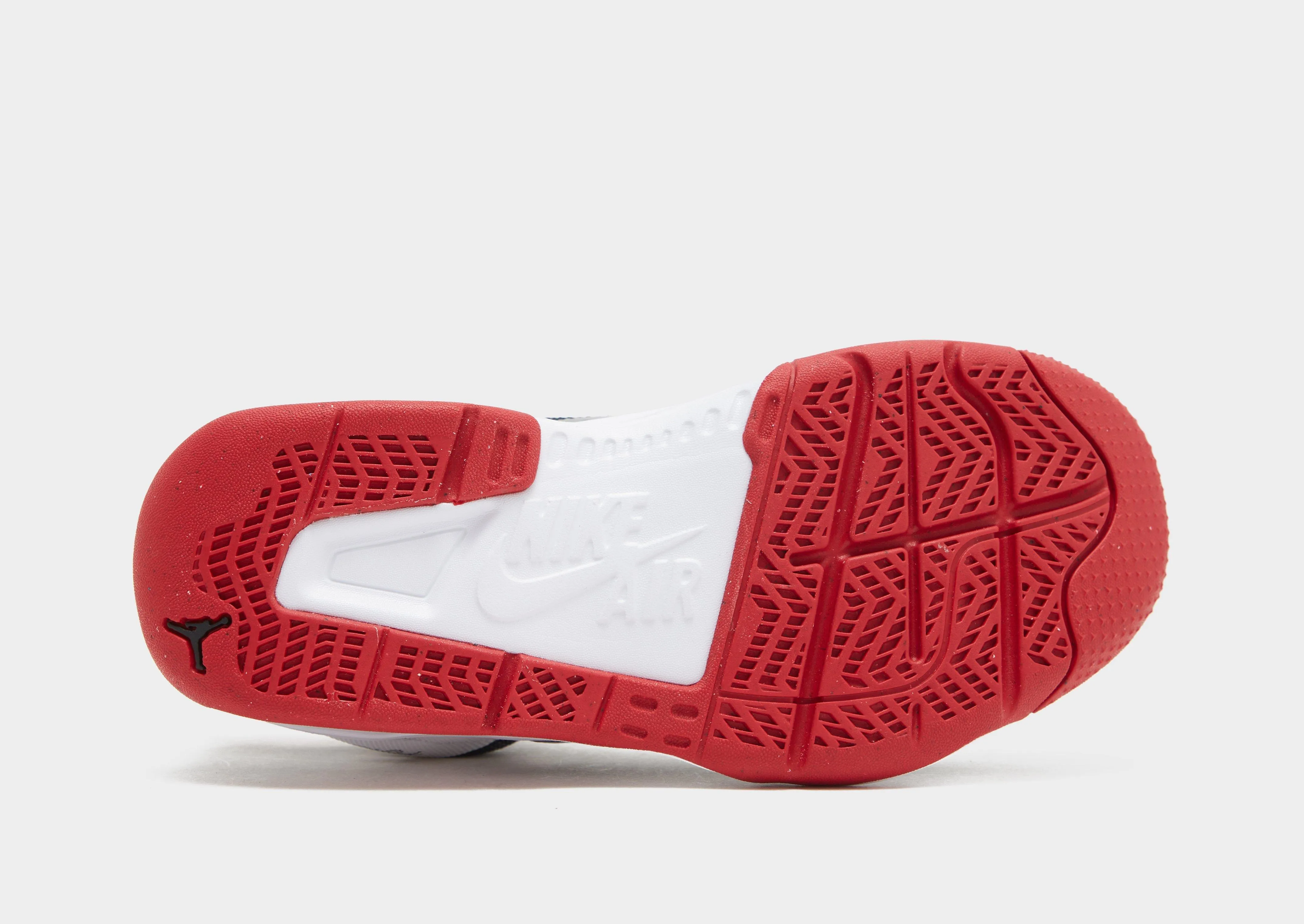 Jordan Stay Loyal 3 Junior