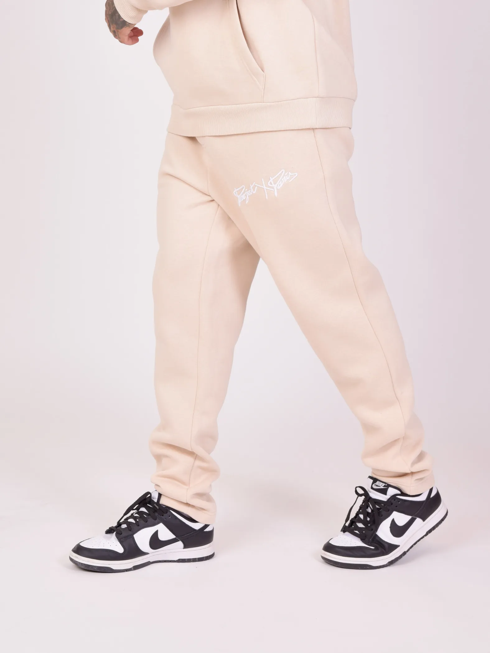 Pantalón de chándal básico con bordado completo del logotipo