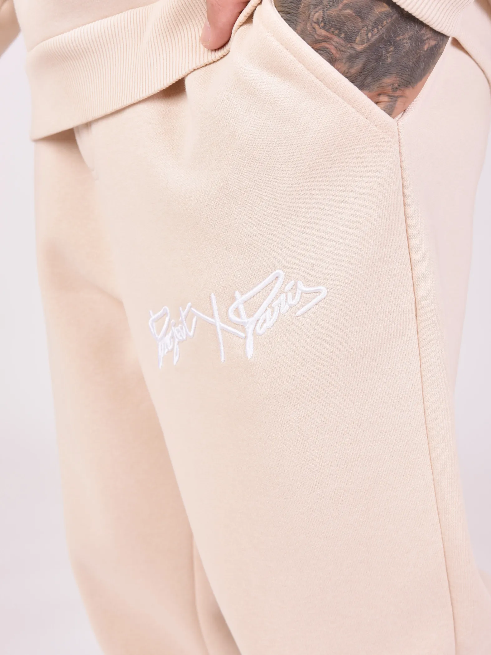 Pantalón de chándal básico con bordado completo del logotipo