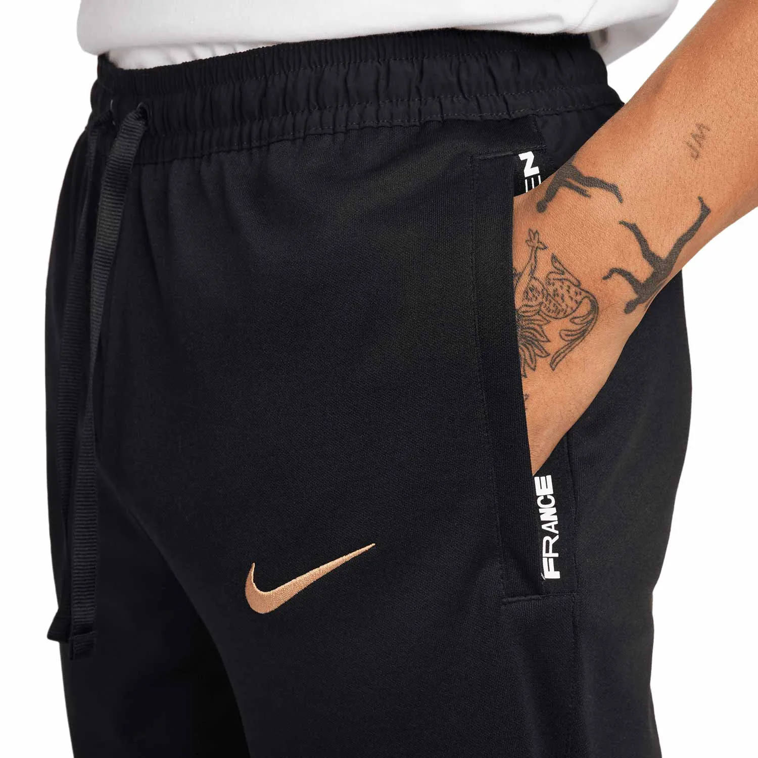 Pantalón Nike Francia Travel