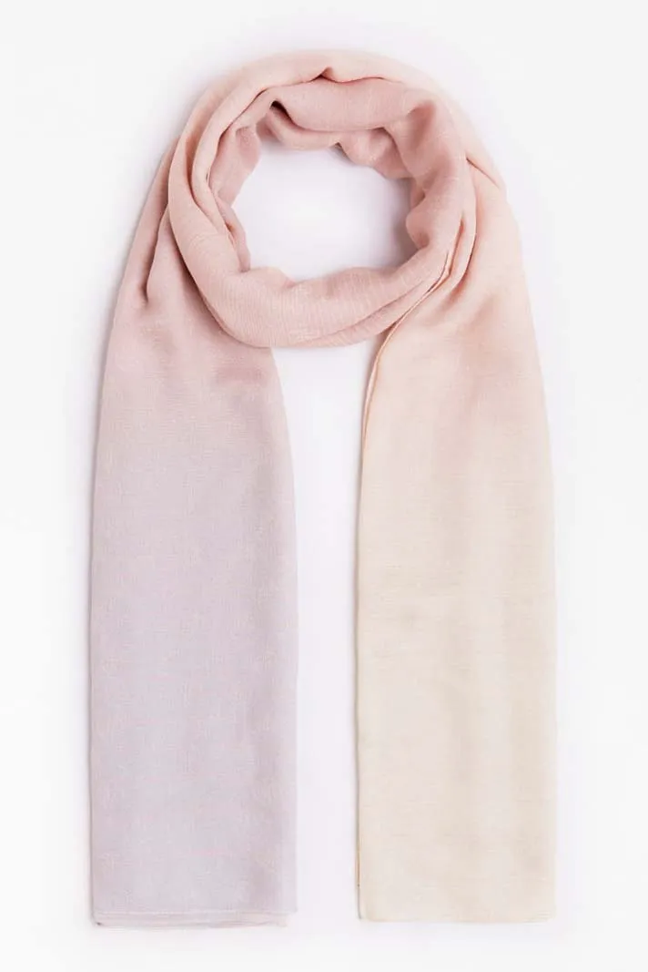 Pañuelo para mujer de Guess Acc – AW8637 MOD03