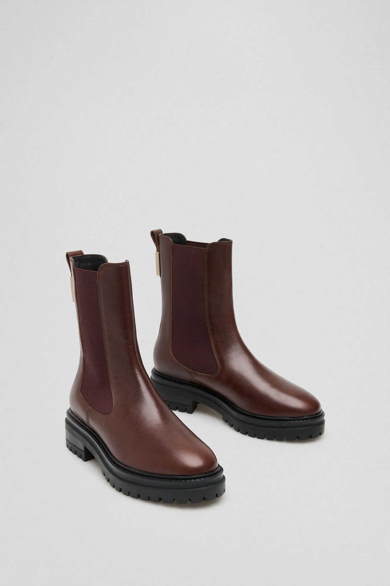 Pedro del Hierro Botín track bordeaux