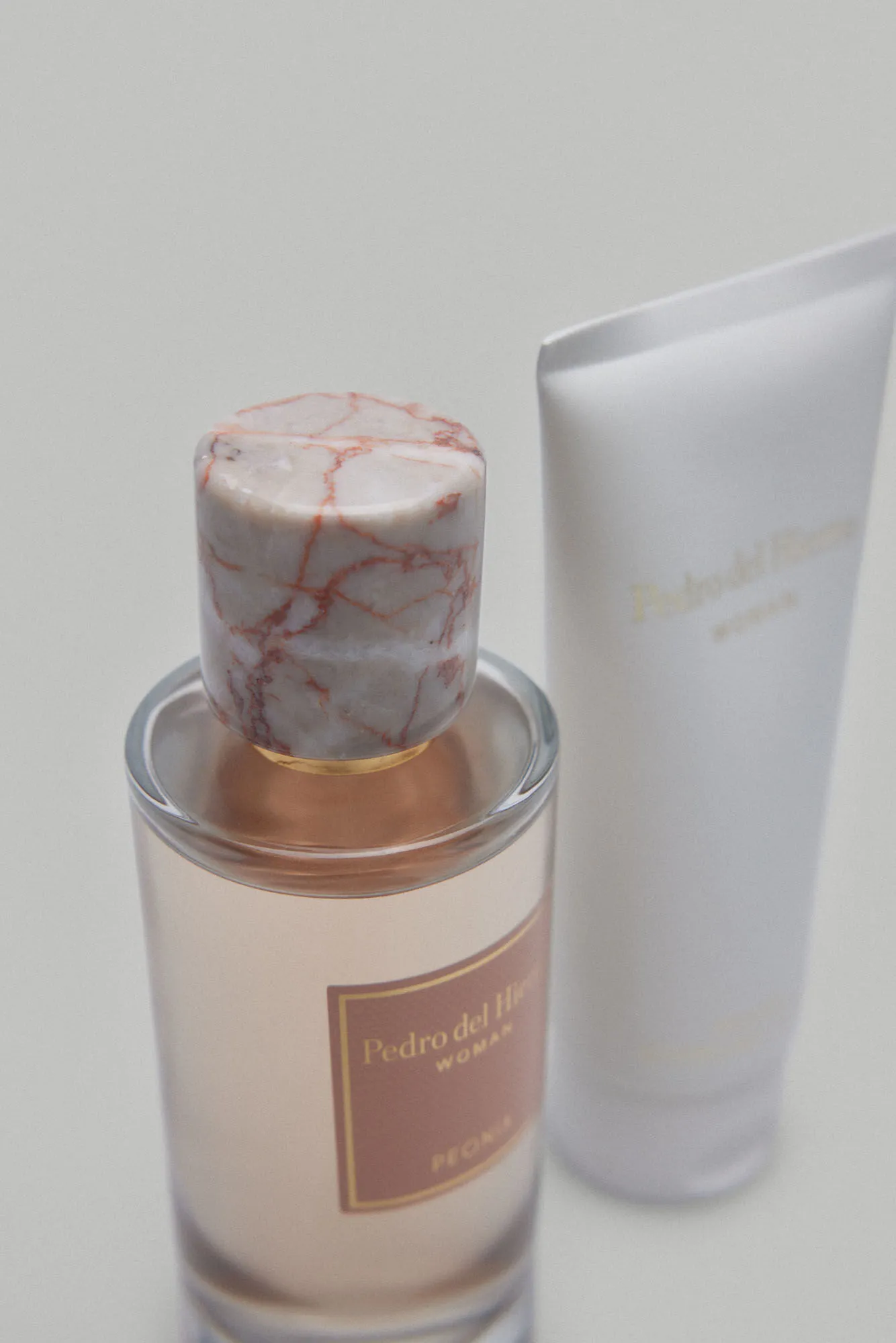 Pedro del Hierro Cofre fragancia Peonia