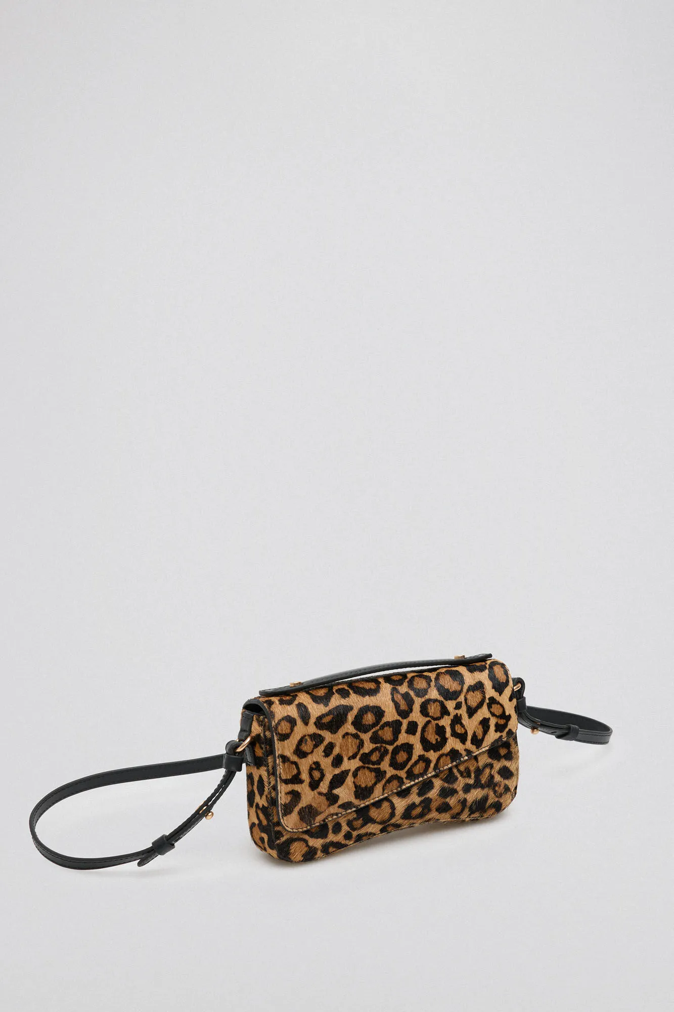 Pedro del Hierro Mini baguete desfile