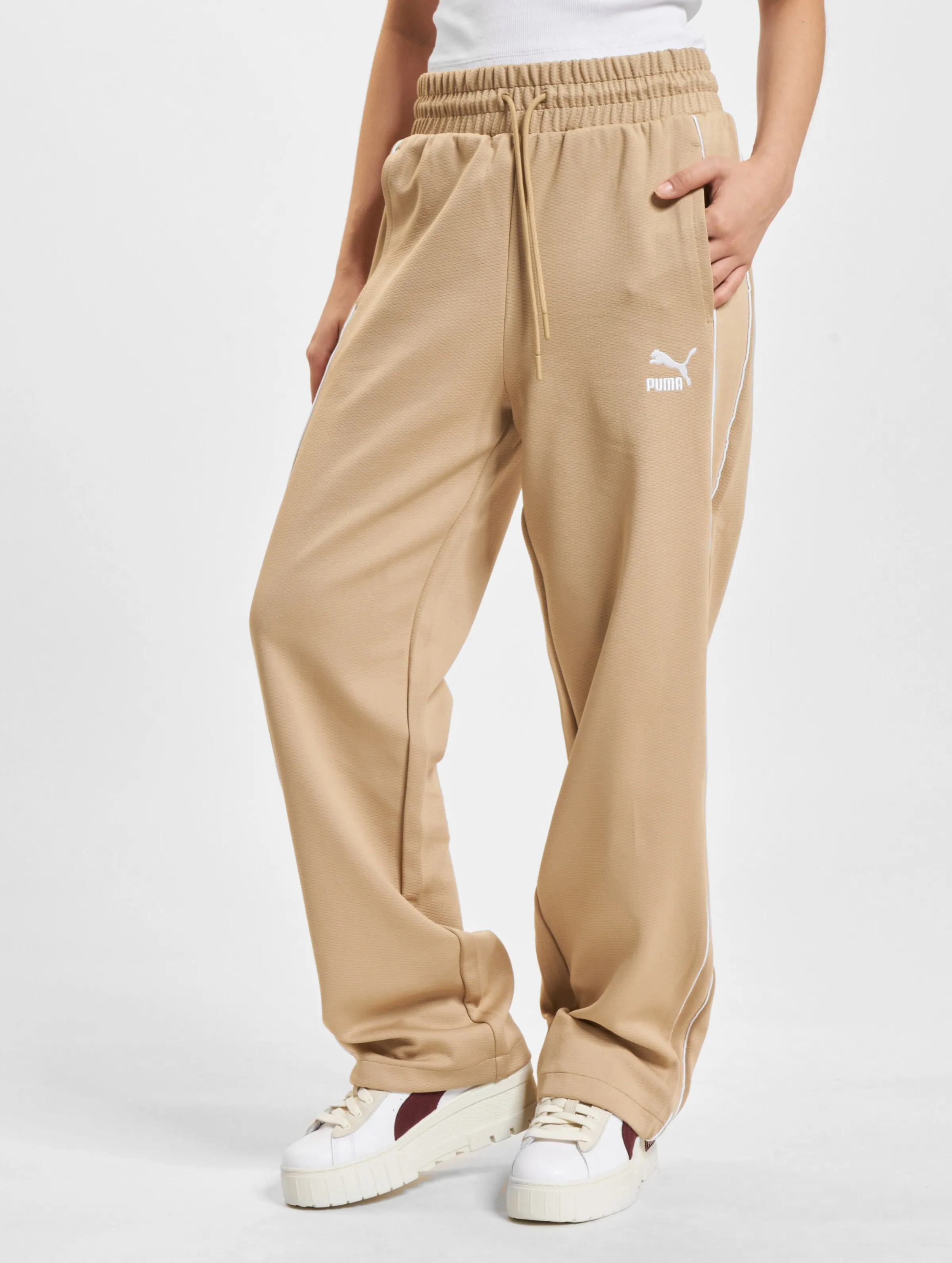 T7 High Waist