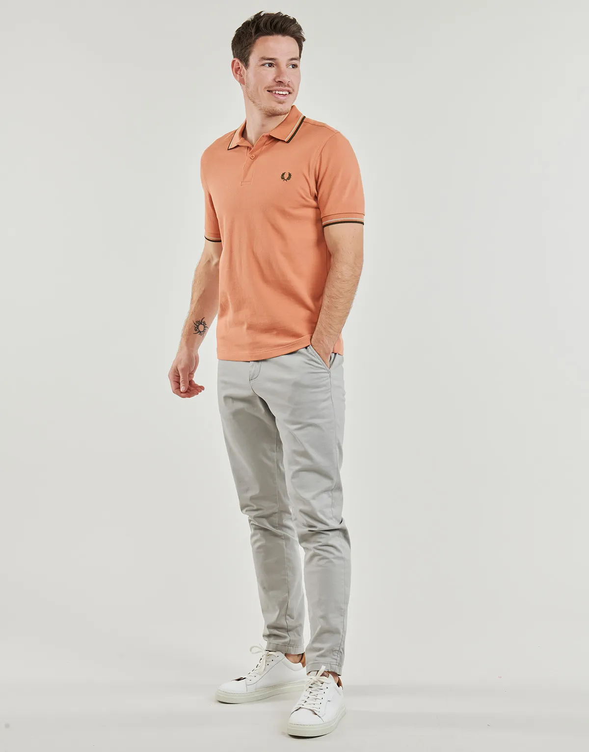 TWIN TIPPED FRED PERRY SHIRT
