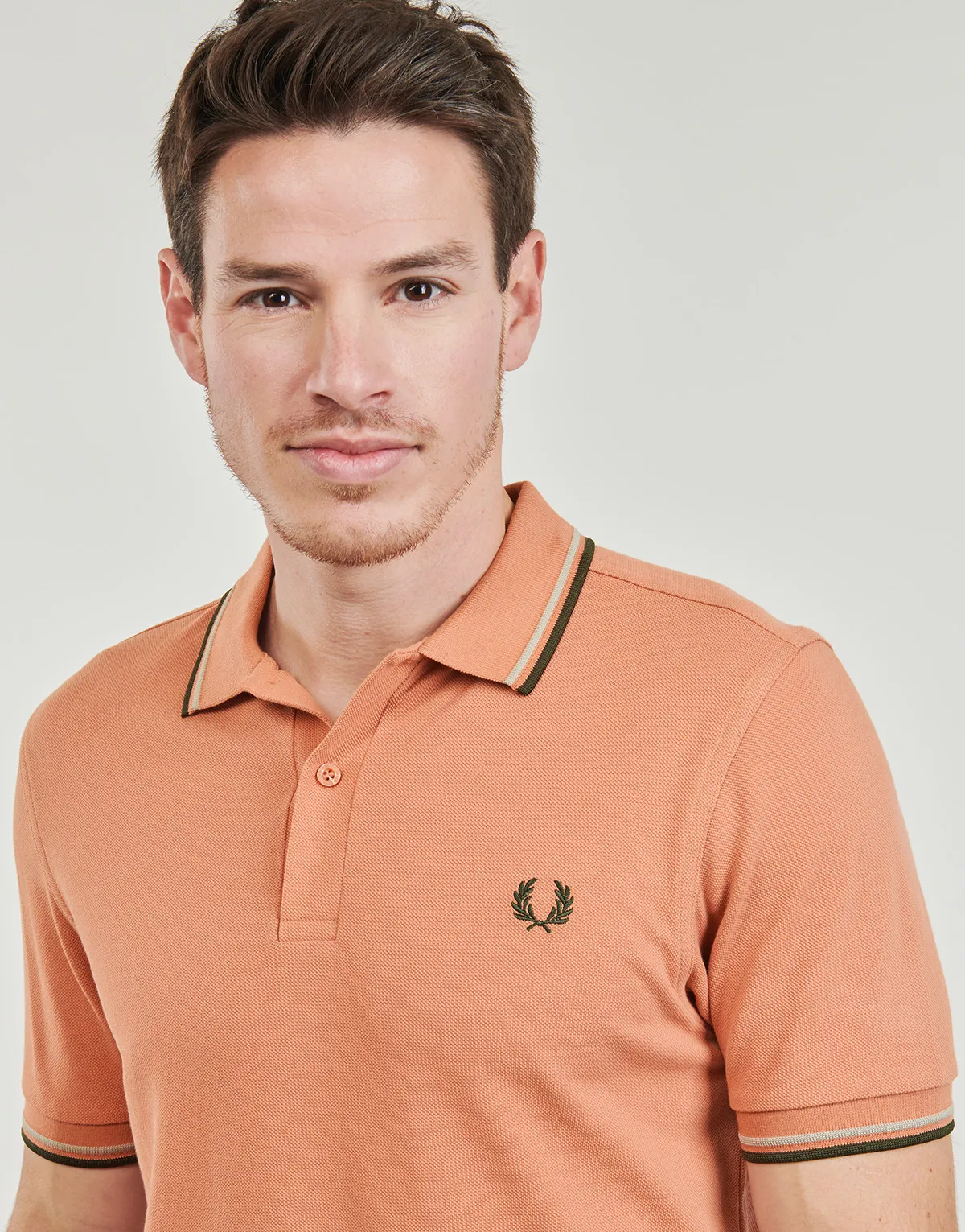 TWIN TIPPED FRED PERRY SHIRT