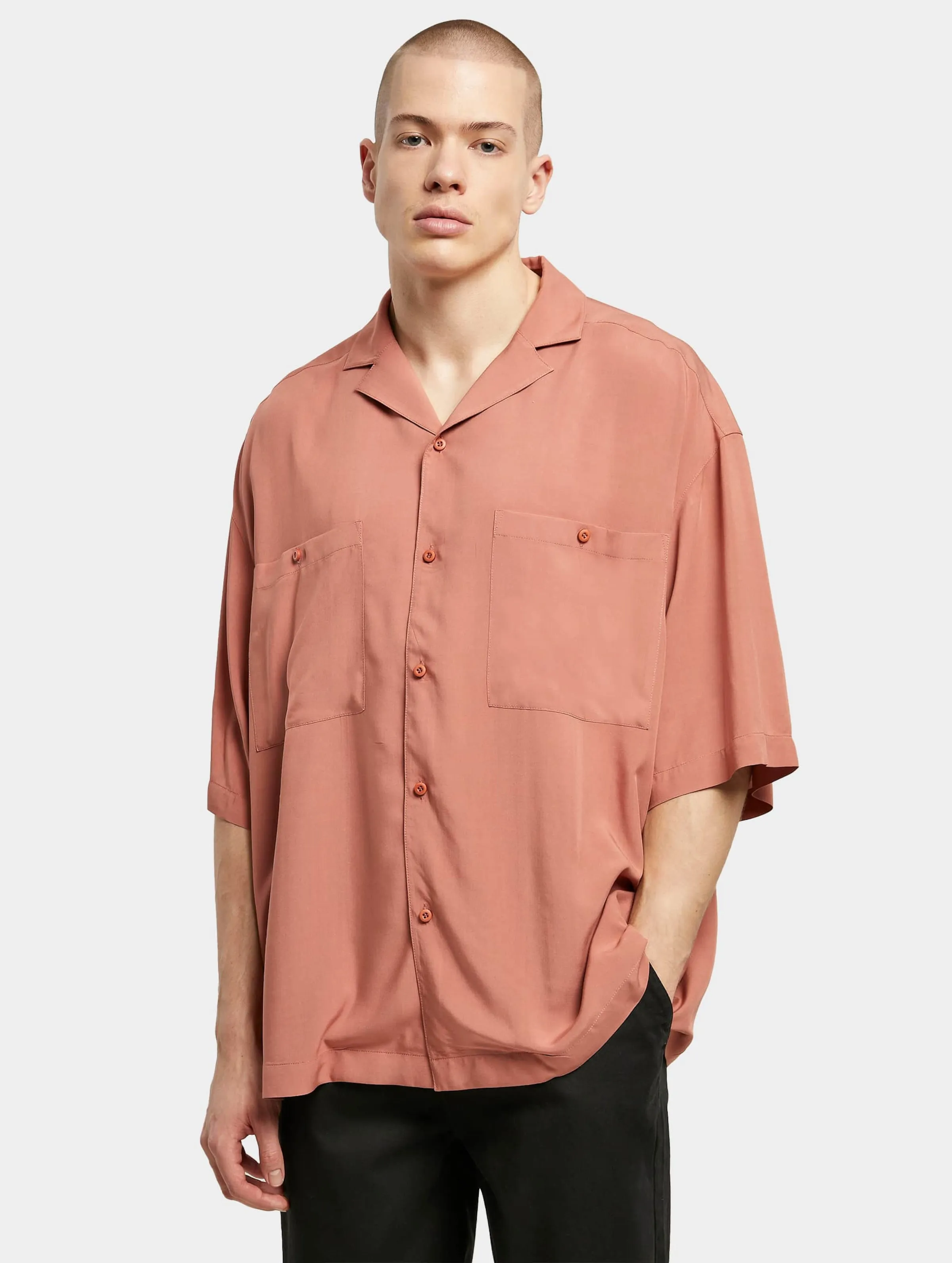 Urban Classics Oversized Resort