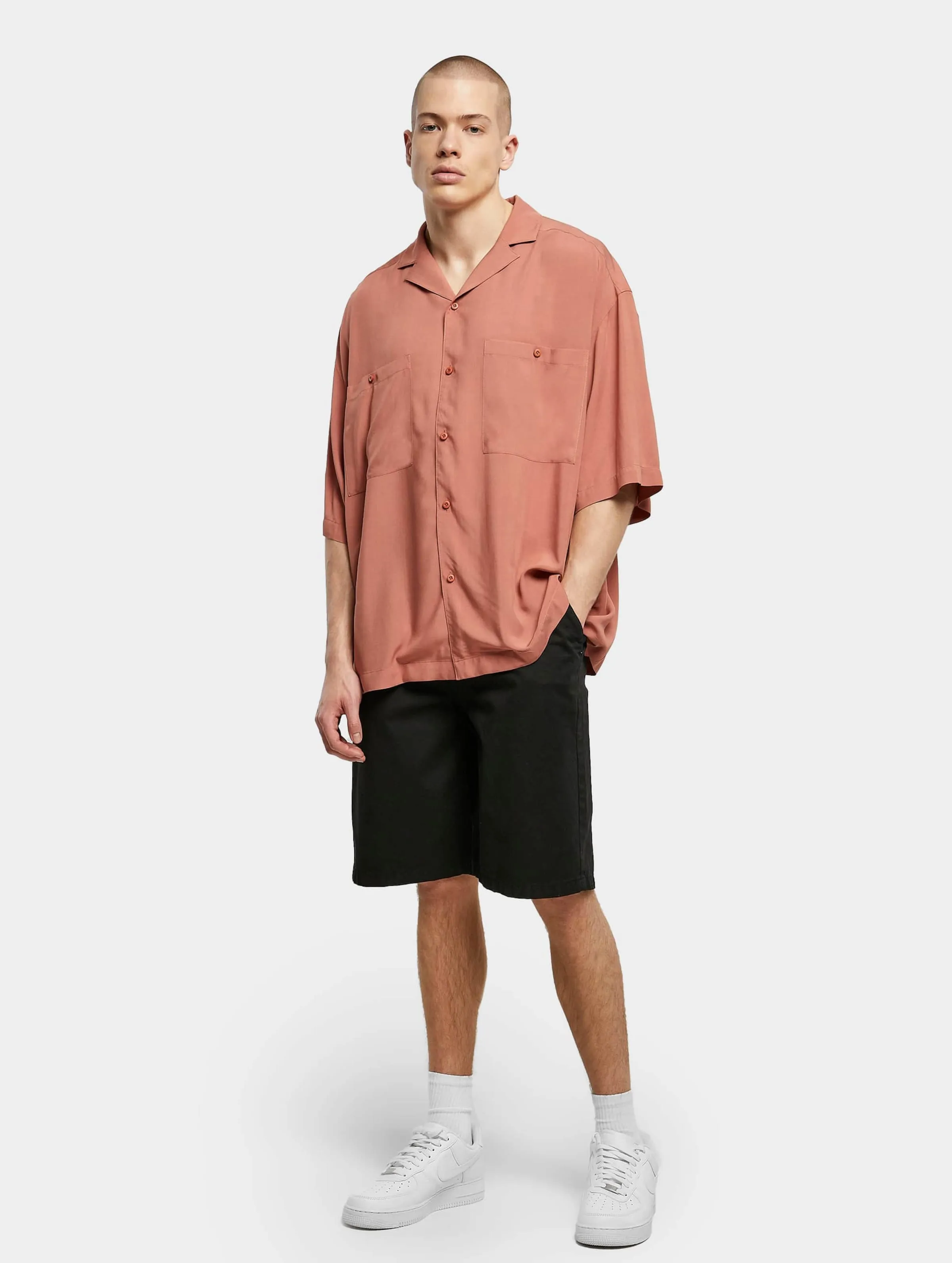 Urban Classics Oversized Resort