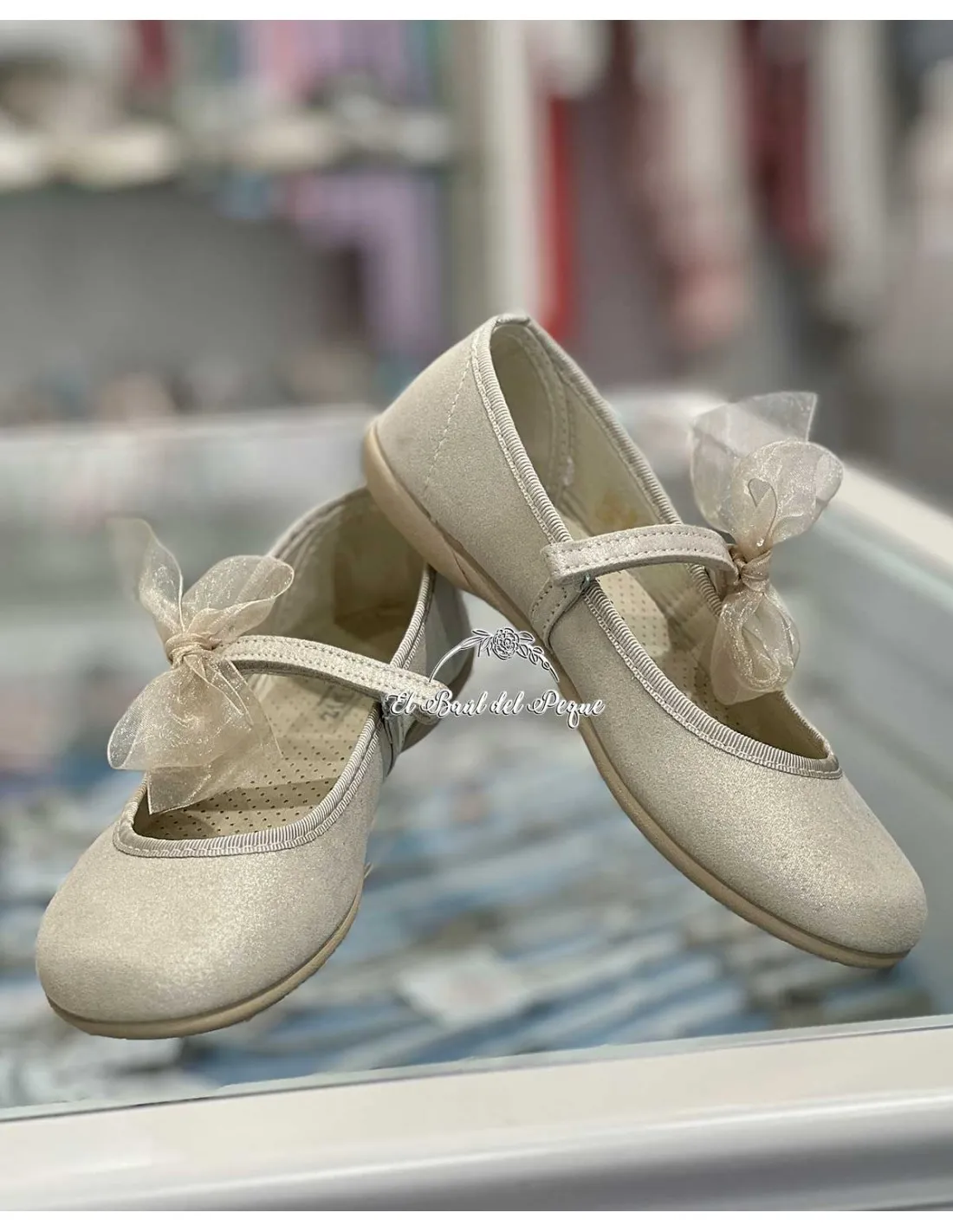 Zapato Niña Mercedita Ceremonia Dorado con Lazo